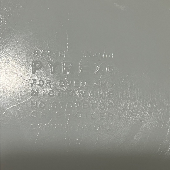 REMOVING SOON FINAL PRICE Pyrex Autumn Harvest Dish - Picture 6 of 6